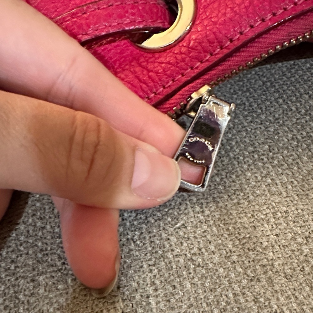Coach Bag - Picture 14 of 17